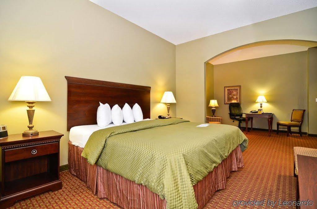 Best Western Plus Two Rivers Hotel & Suites Demopolis Esterno foto